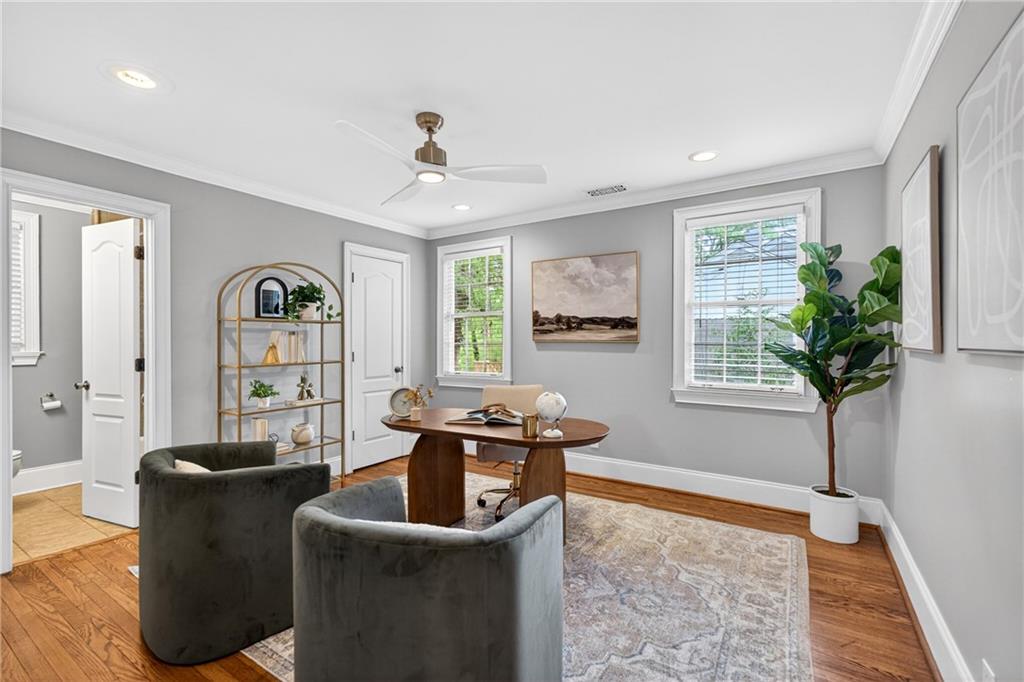 392 Collier Road NW
