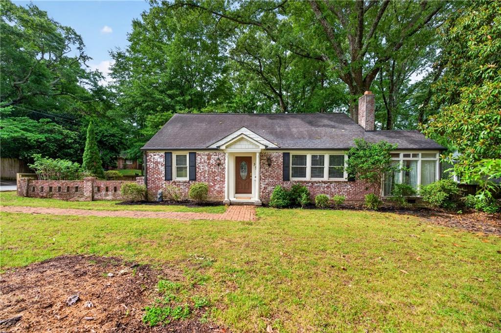 392 Collier Road NW