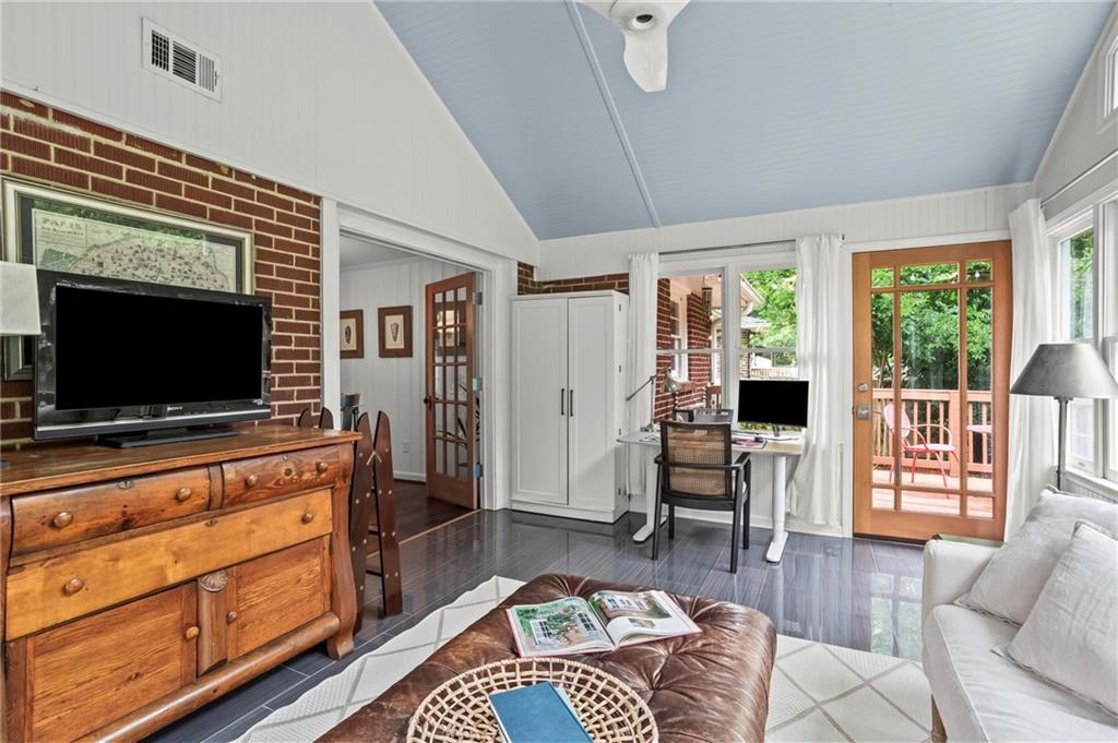 2477 Hunting Valley Drive