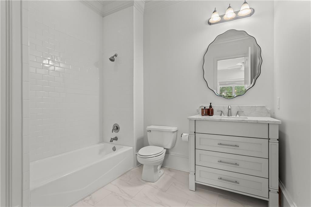 4211 Whitestone Place