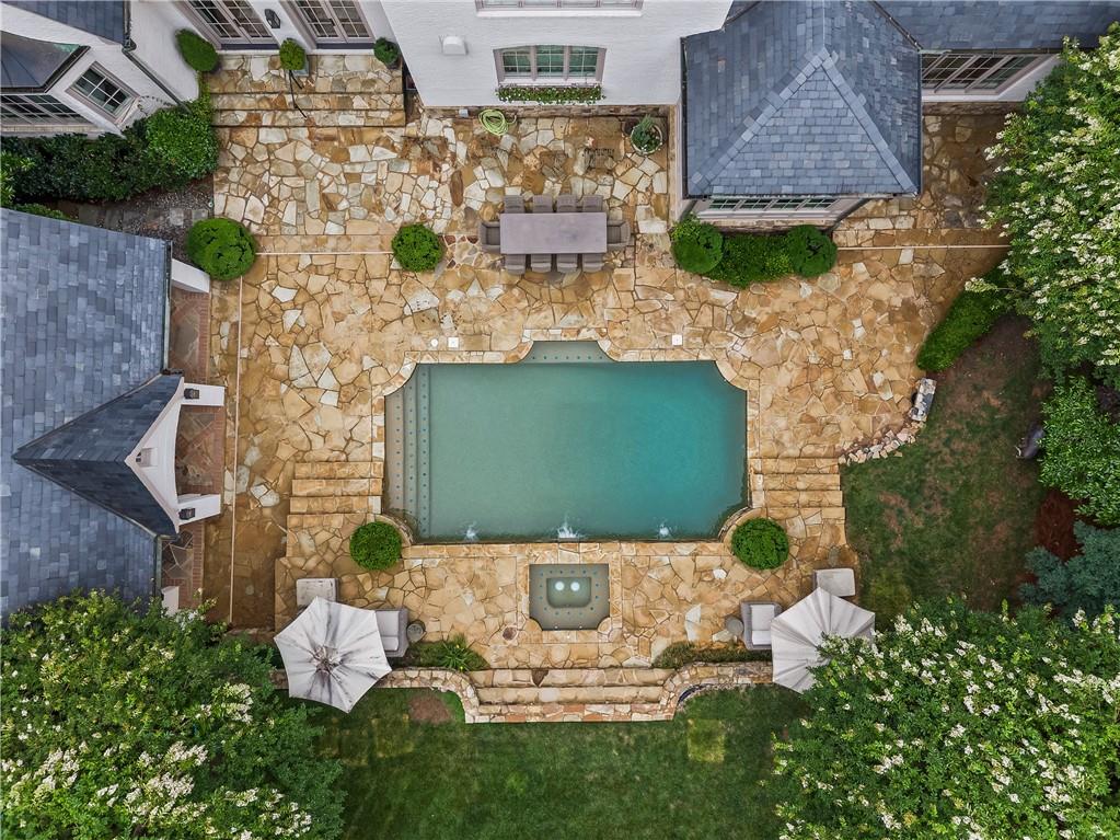 4211 Whitestone Place