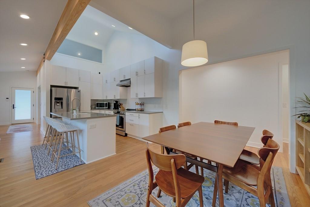 158 Douglas Street SE
