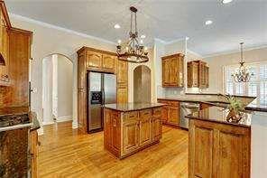 802 Pathview Court