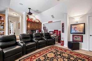 802 Pathview Court