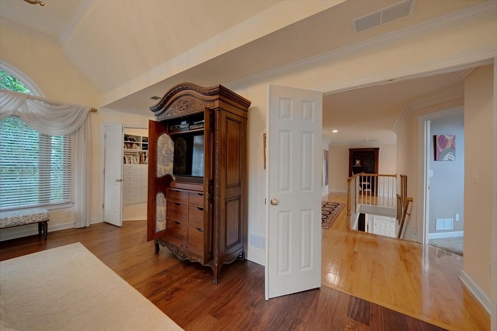 1913 Denton Walk Court