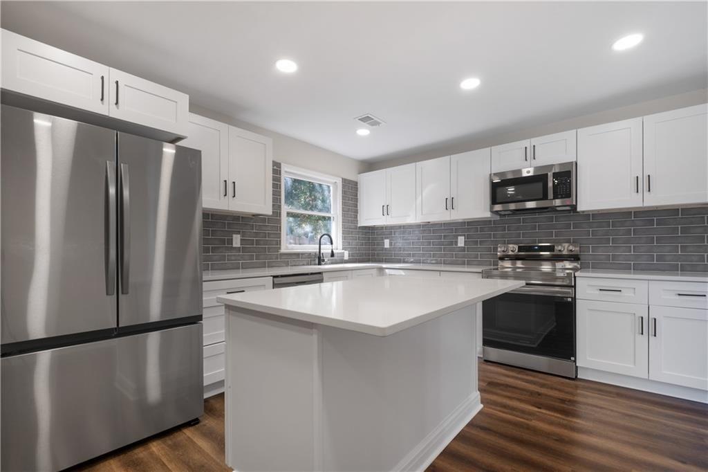1603 Golf Link Drive