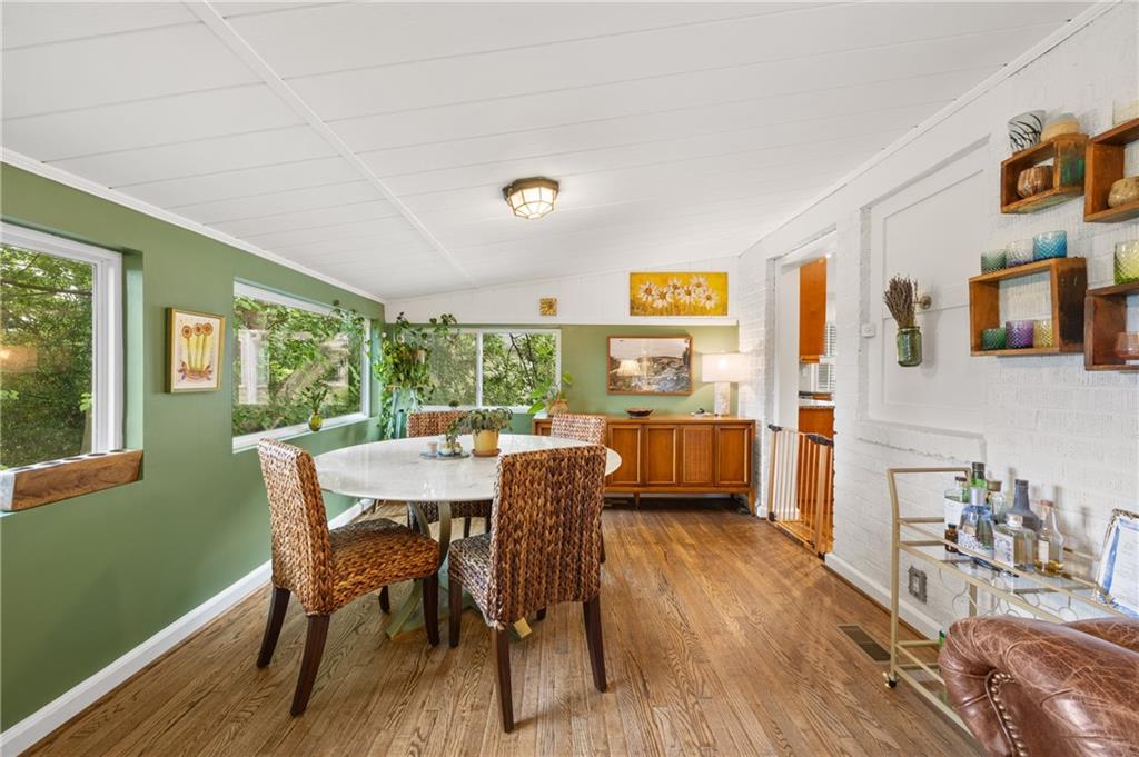 361 Lofton Road NW