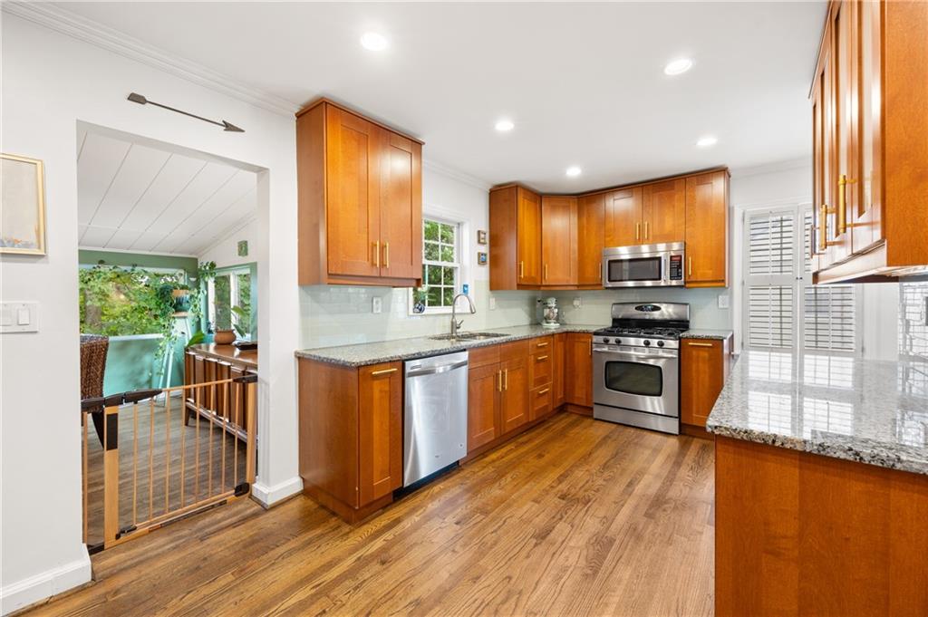 361 Lofton Road NW