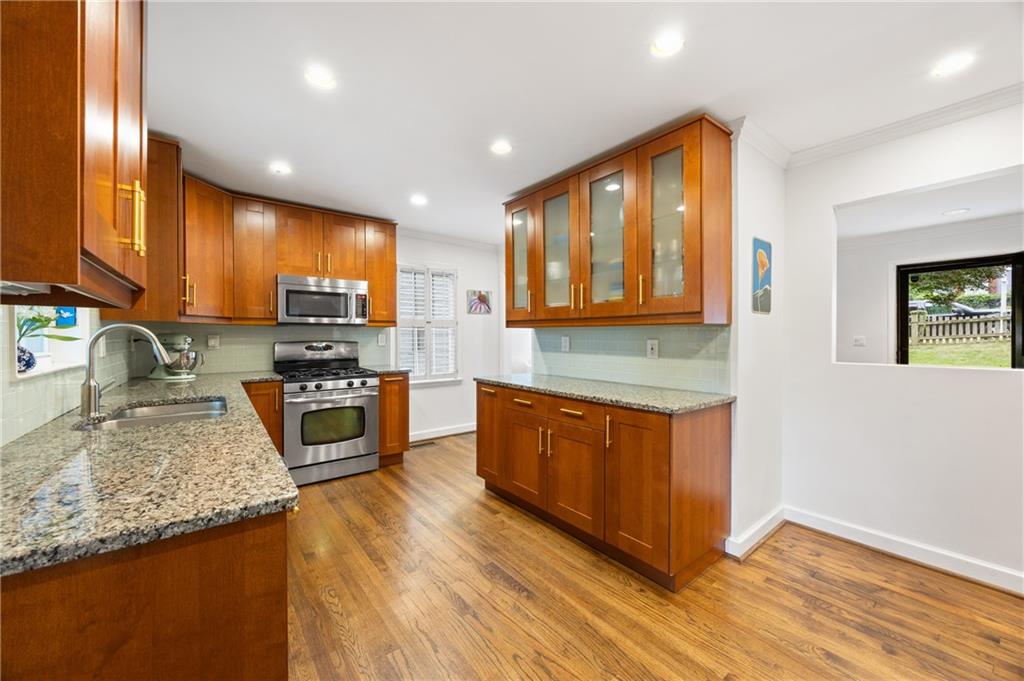 361 Lofton Road NW