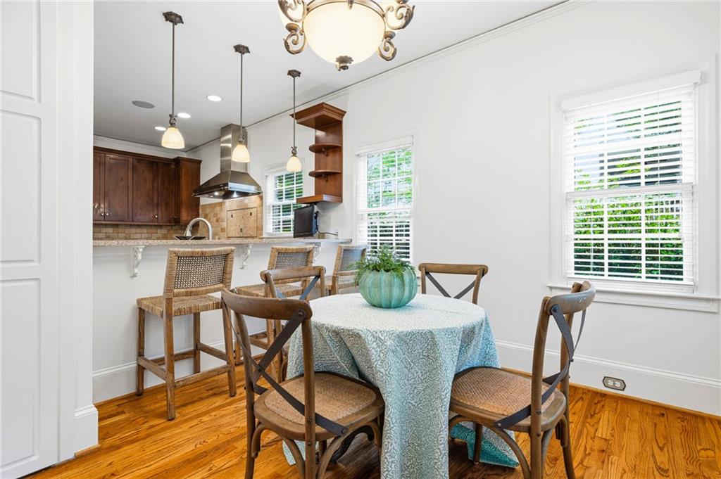 964 Northcliffe Drive NW