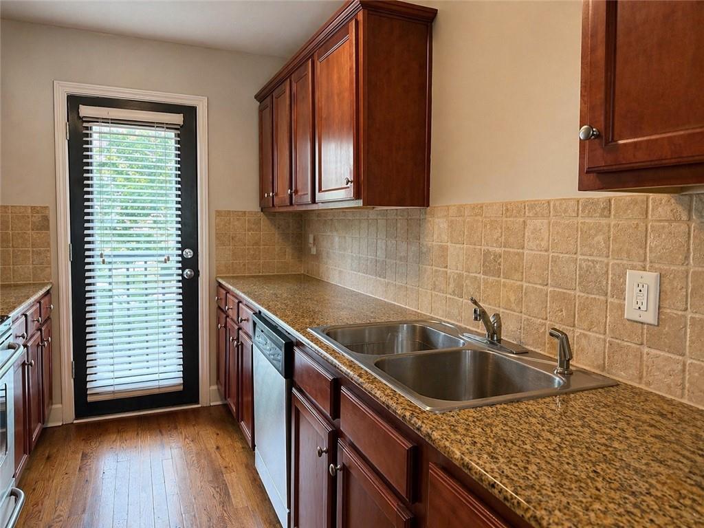 48 Peachtree Avenue NE Unit 221