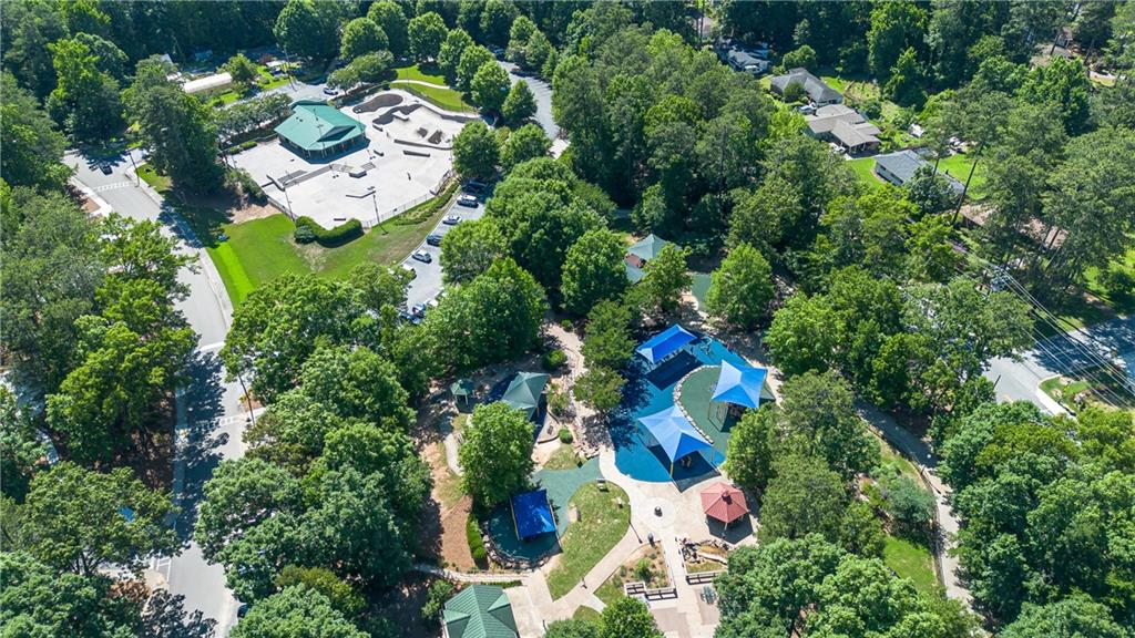 2505 Riverglenn Circle