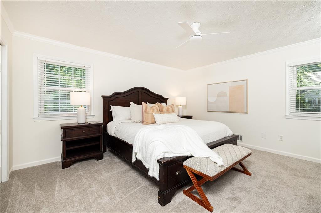 2505 Riverglenn Circle