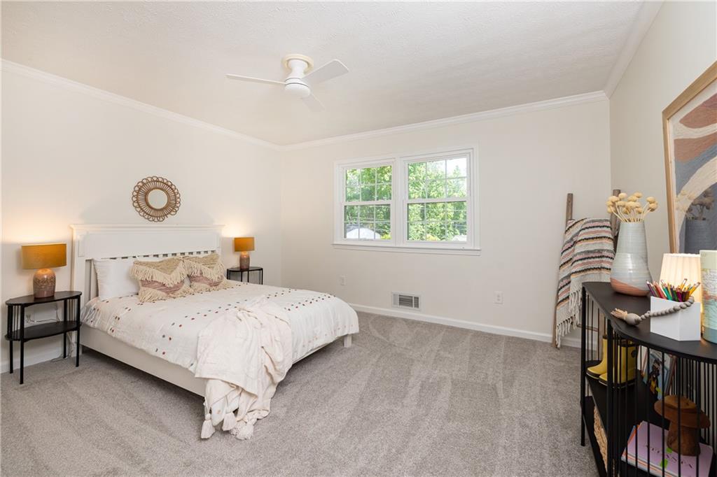 2505 Riverglenn Circle