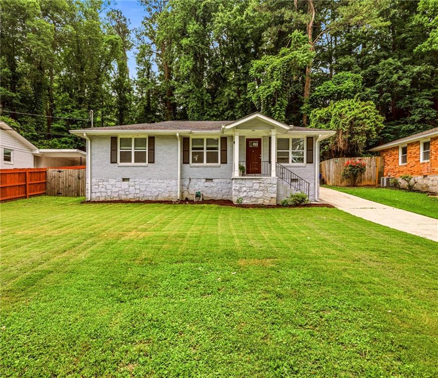 892 Scott Circle