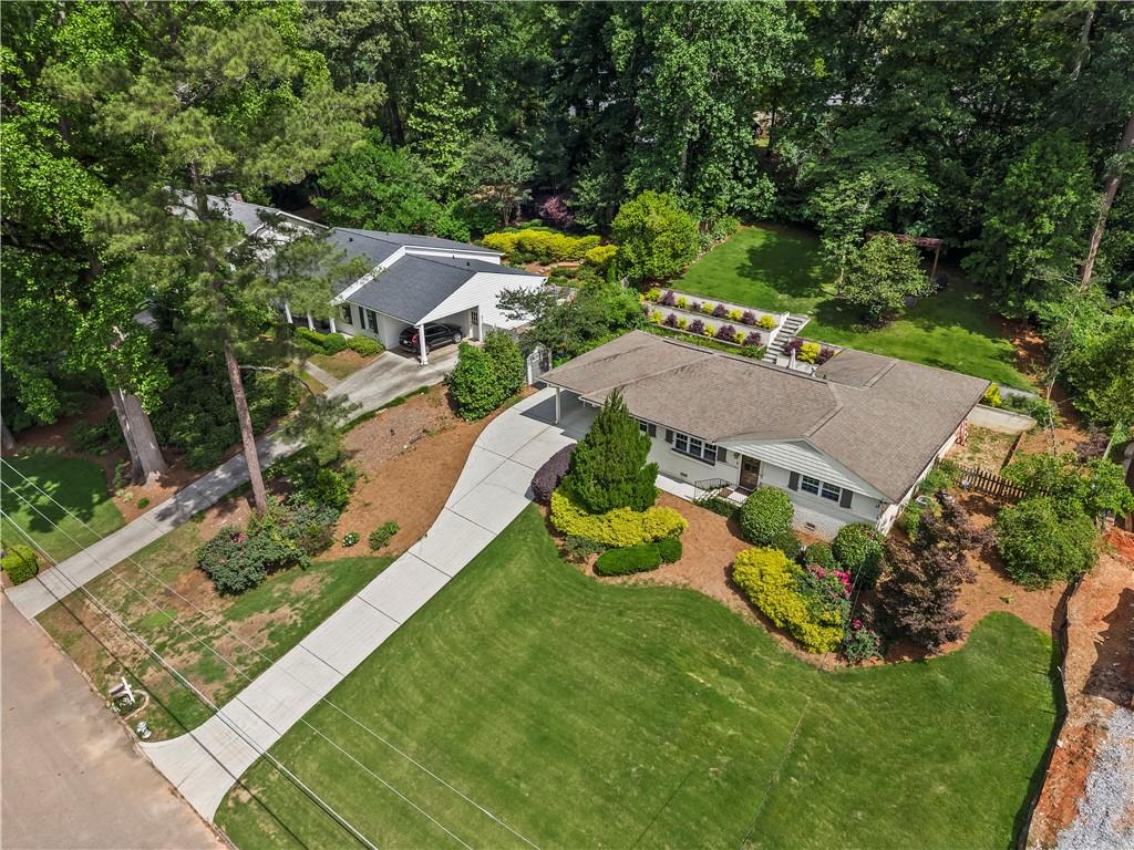 500 Carolwood Lane