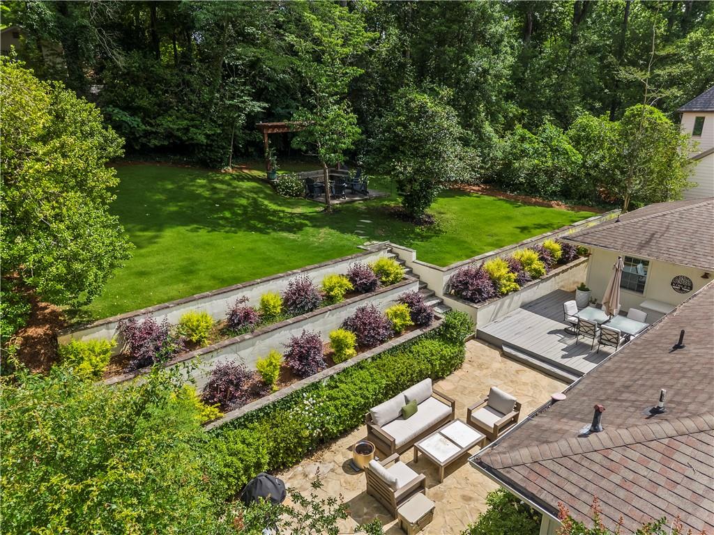 500 Carolwood Lane