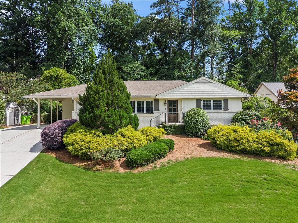 500 Carolwood Lane