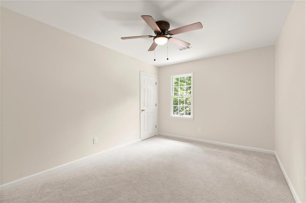 2798 Brookcliff Landing