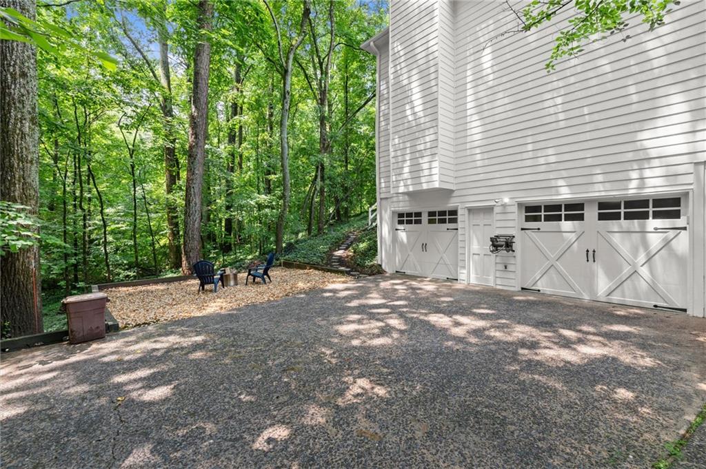 2798 Brookcliff Landing