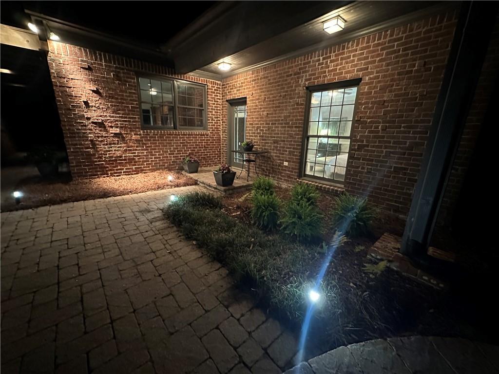6095 River Chase Circle