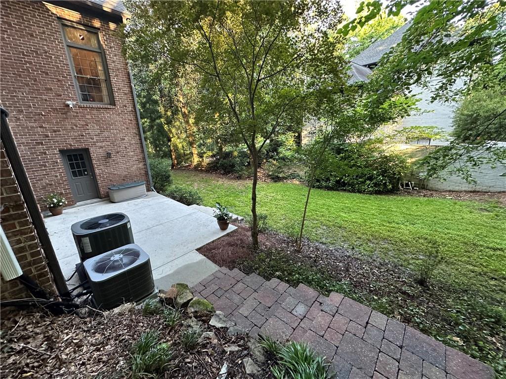 6095 River Chase Circle