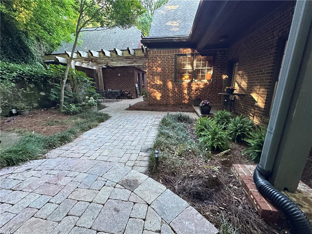 6095 River Chase Circle