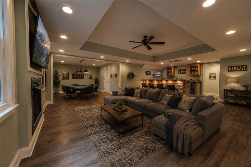 1073 Towne Lake Hills E