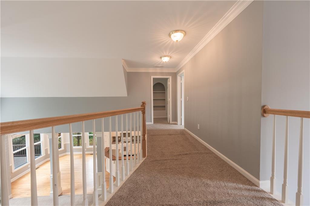 1073 Towne Lake Hills E