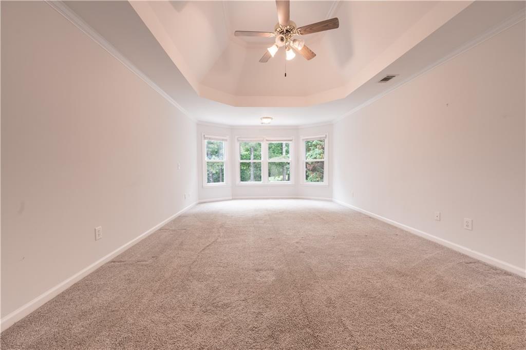 1073 Towne Lake Hills E