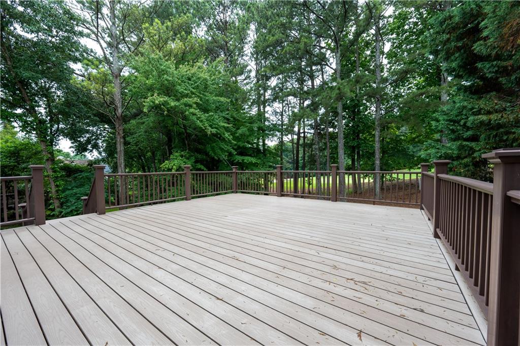 1073 Towne Lake Hills E