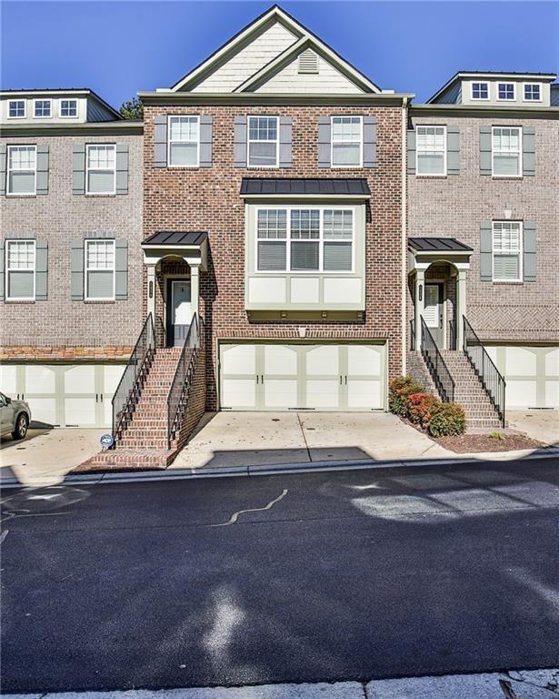 1934 Cobblestone Circle NE