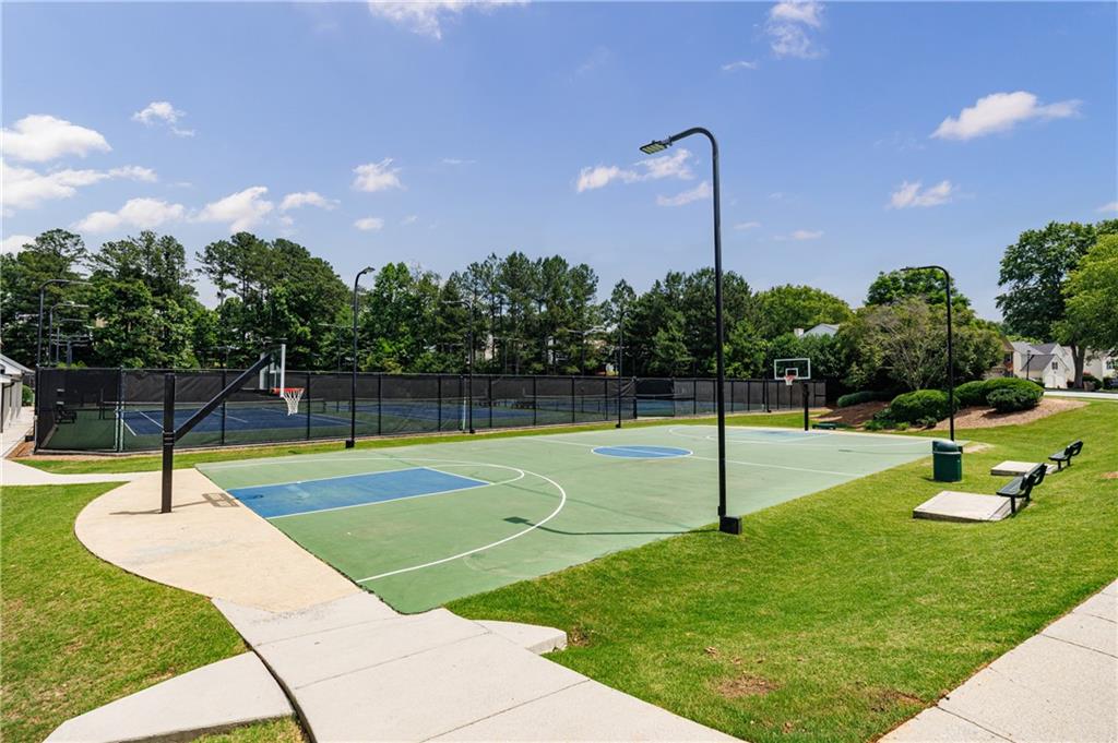 495 Chippenham Court