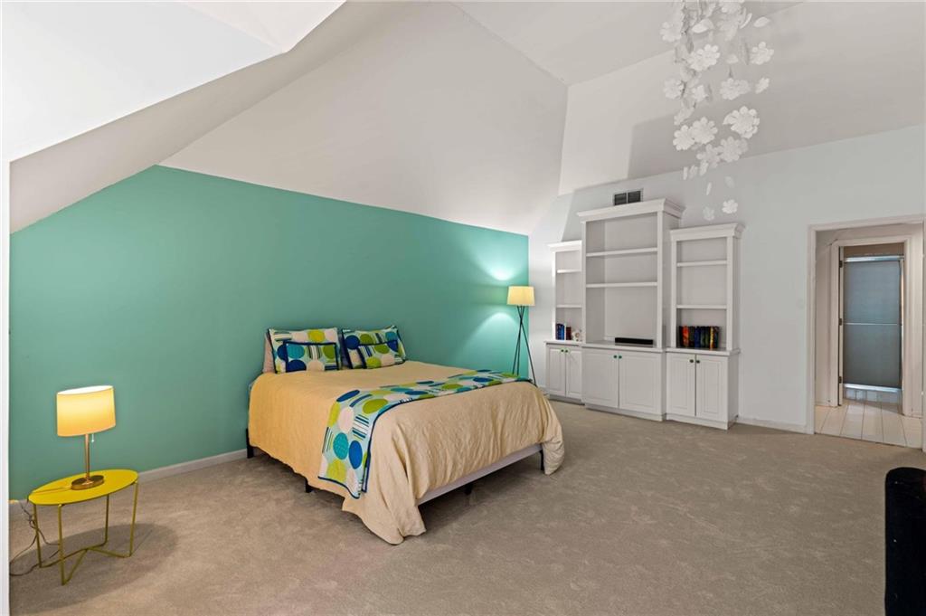 170 Helmsley Drive
