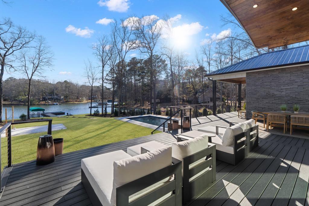 298 W River Bend Drive