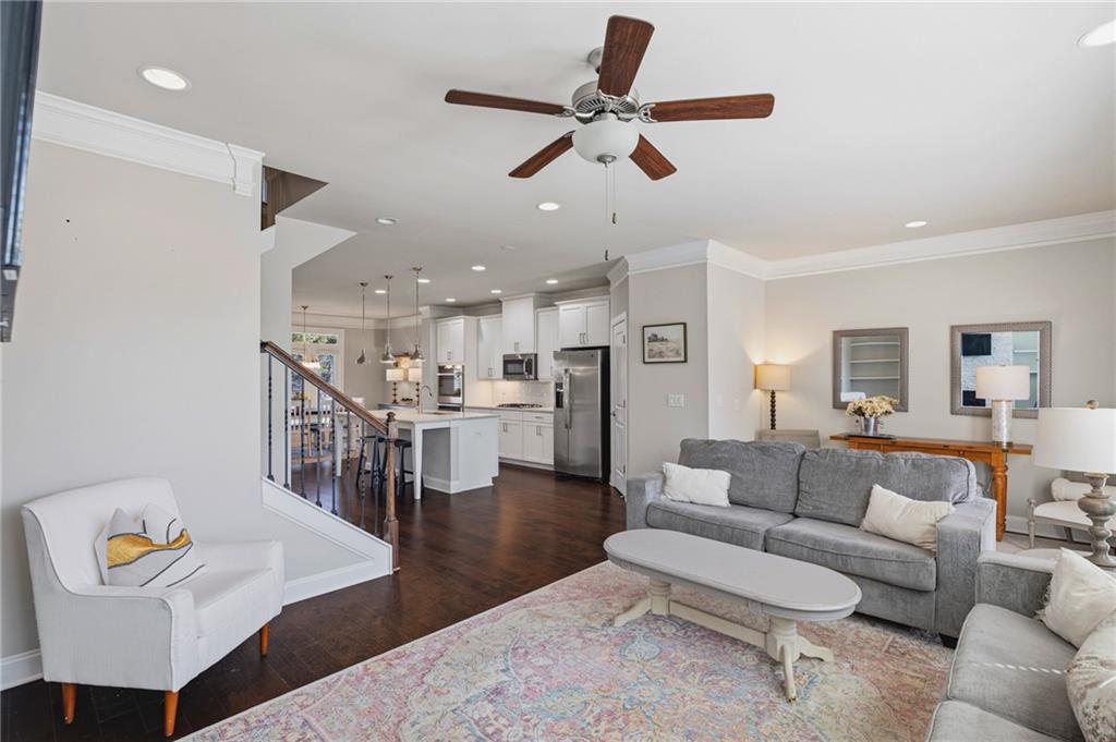 1742 Giddens Alley
