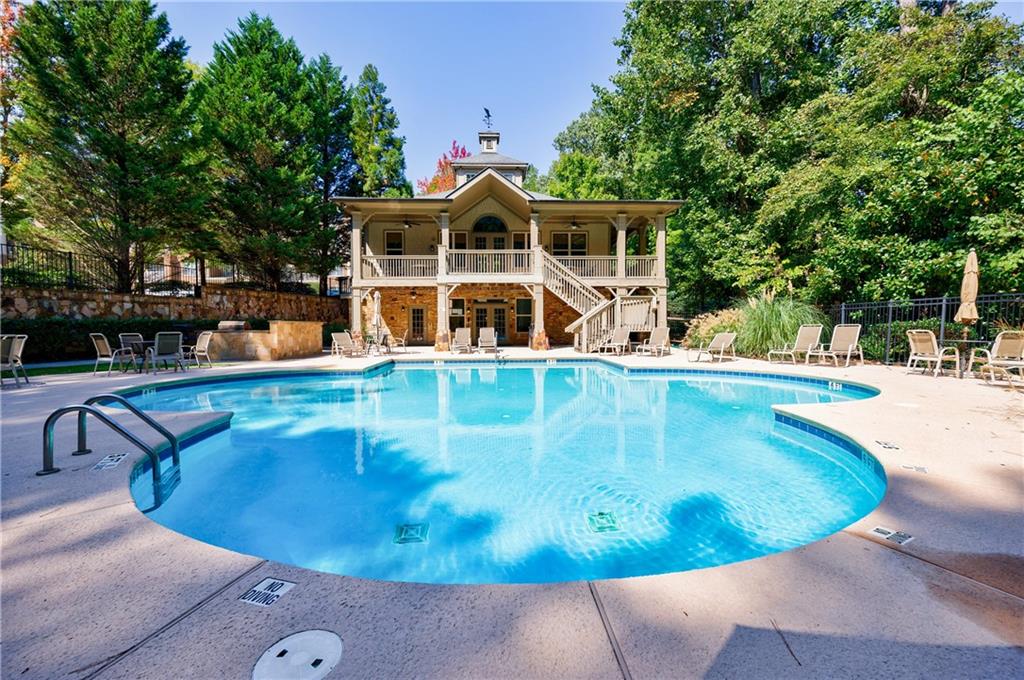 3150 Woodwalk Drive SE Unit 2206