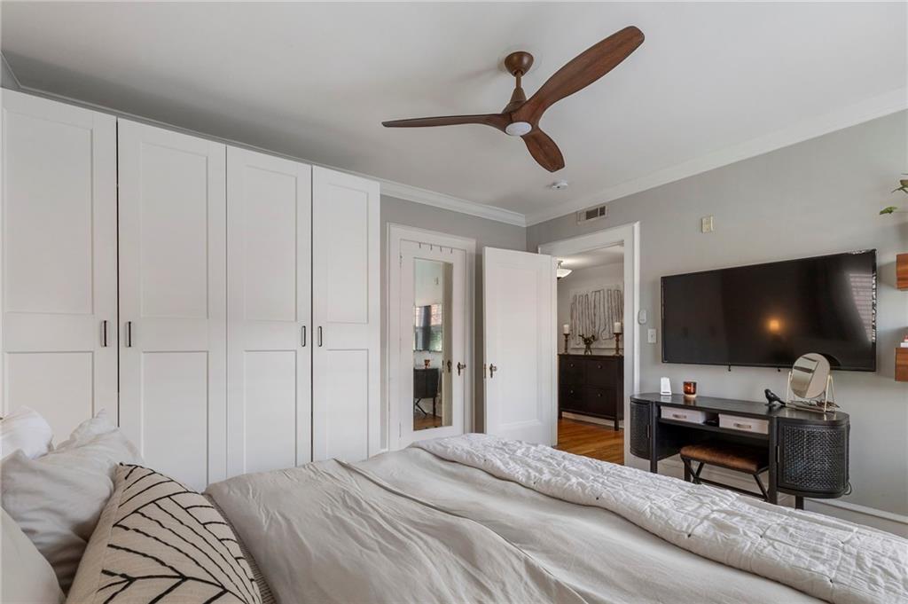 2 Collier Road NW Unit 9