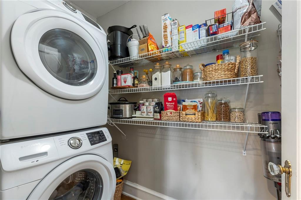 2 Collier Road NW Unit 9
