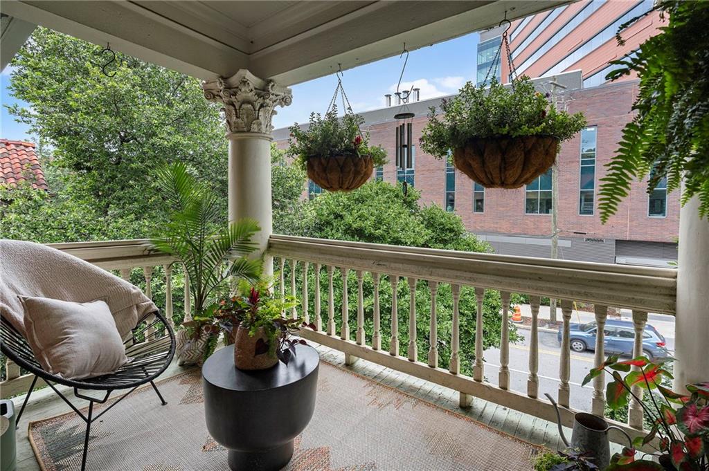 2 Collier Road NW Unit 9