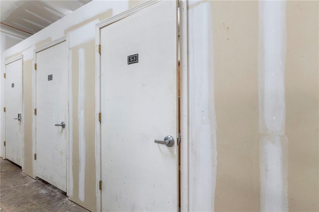 2 Collier Road NW Unit 9