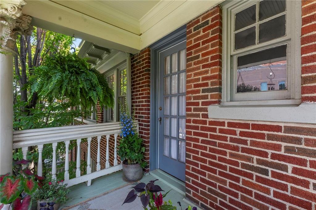 2 Collier Road NW Unit 9
