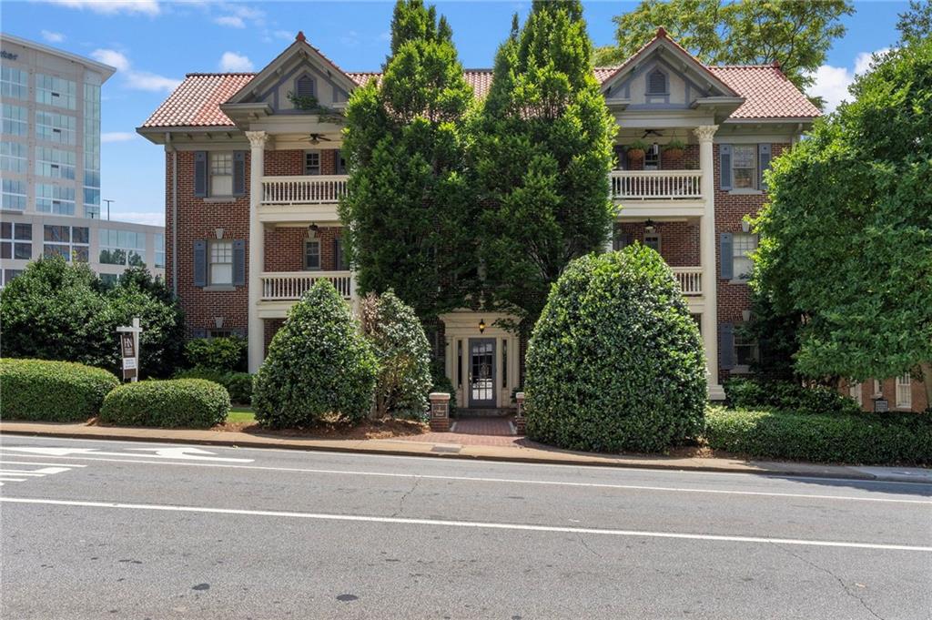 2 Collier Road NW Unit 9