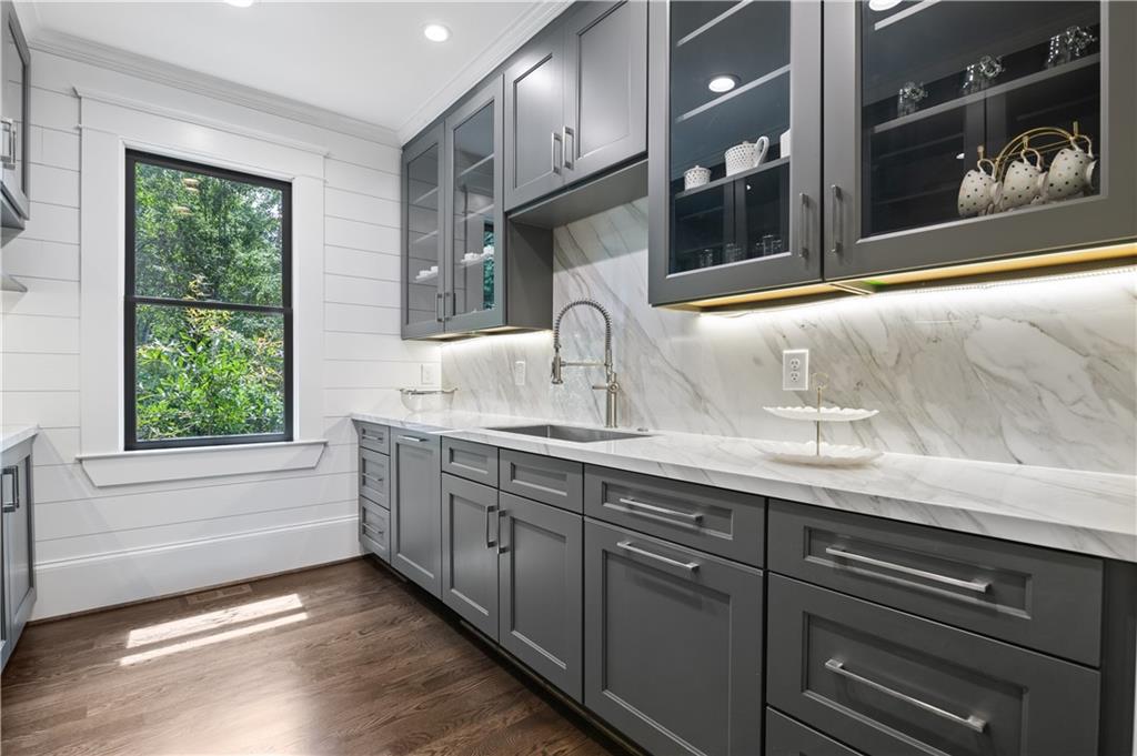 2442 Wistful Way