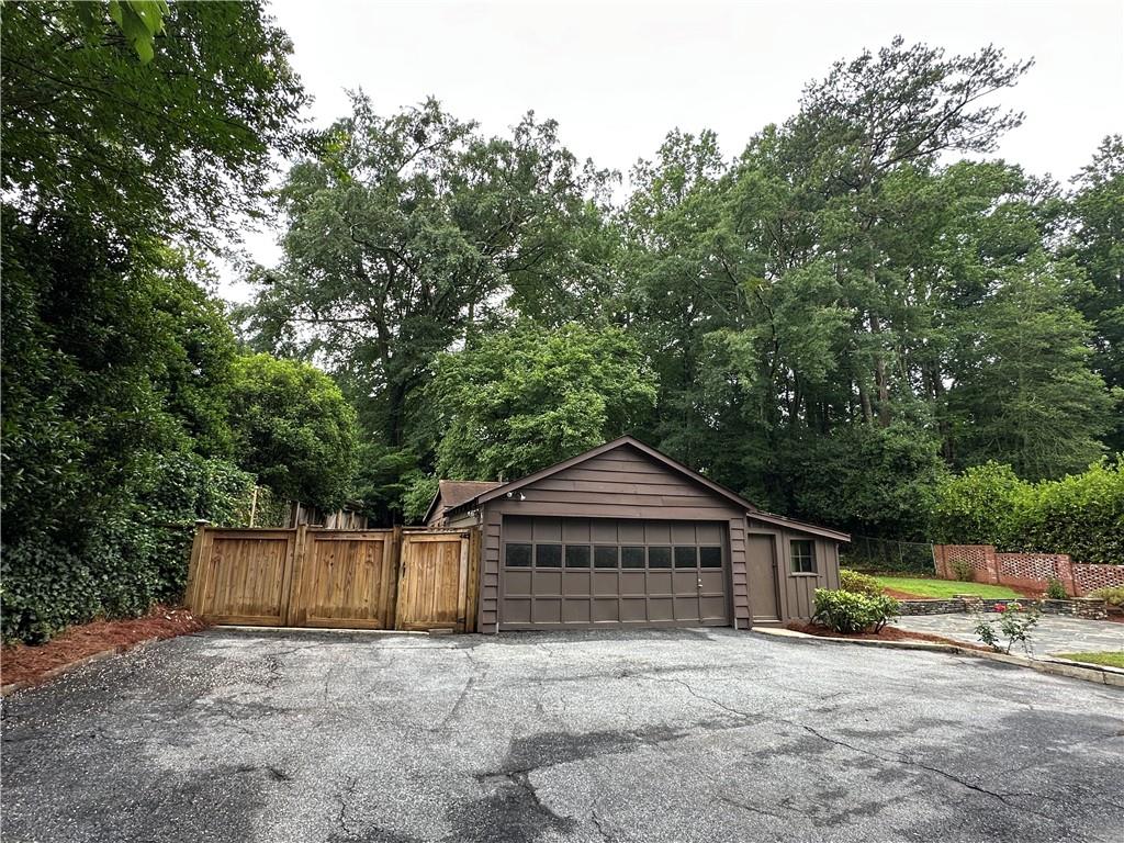 935 Stovall Boulevard NE