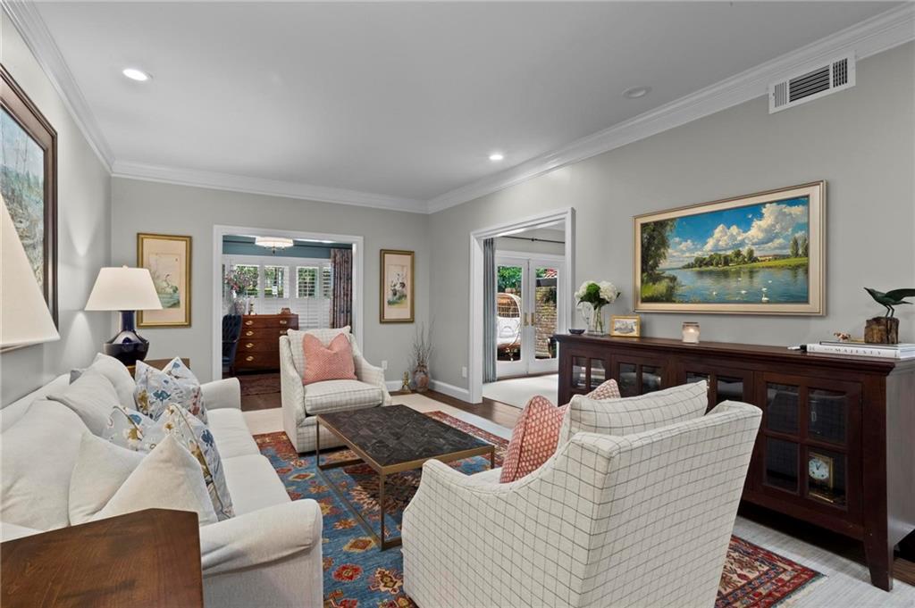 5241 Glenridge Drive