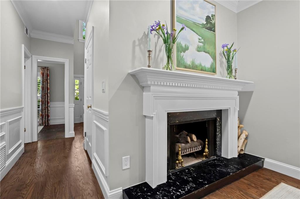 5241 Glenridge Drive