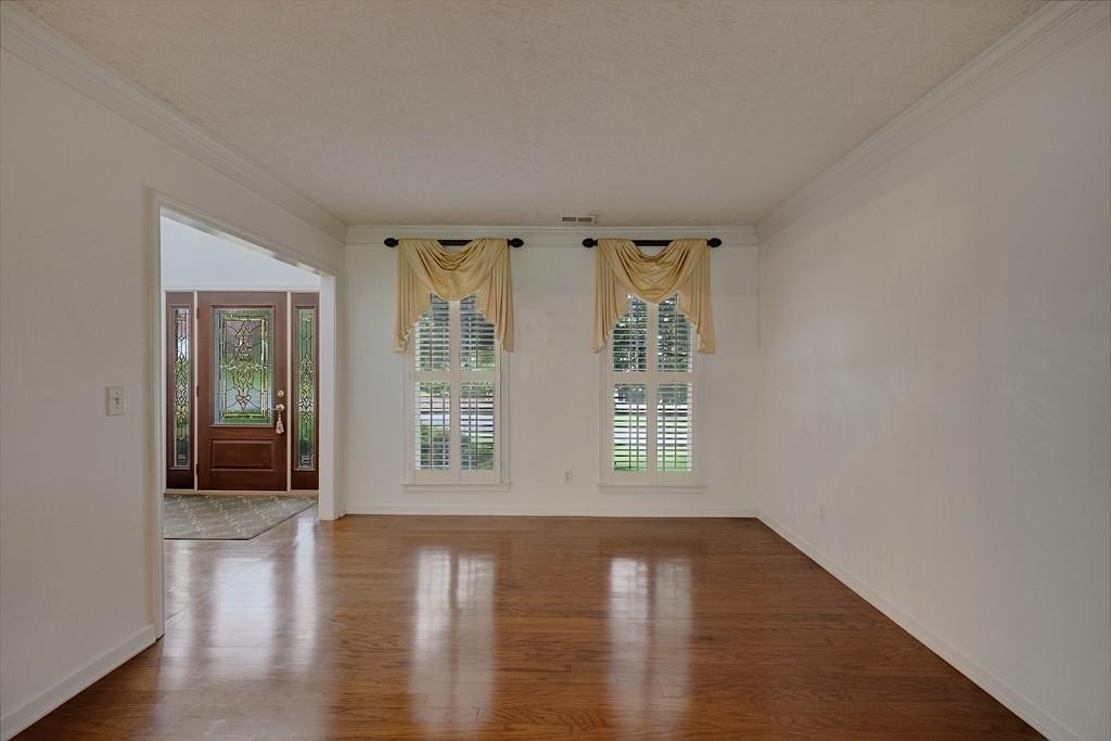 2608 Dreux Court