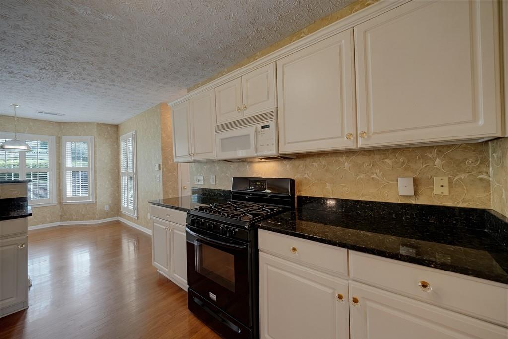 2608 Dreux Court