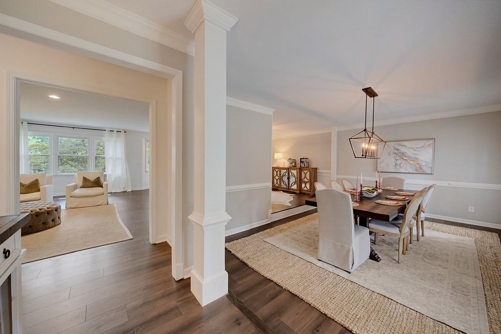 240 E Valley Drive